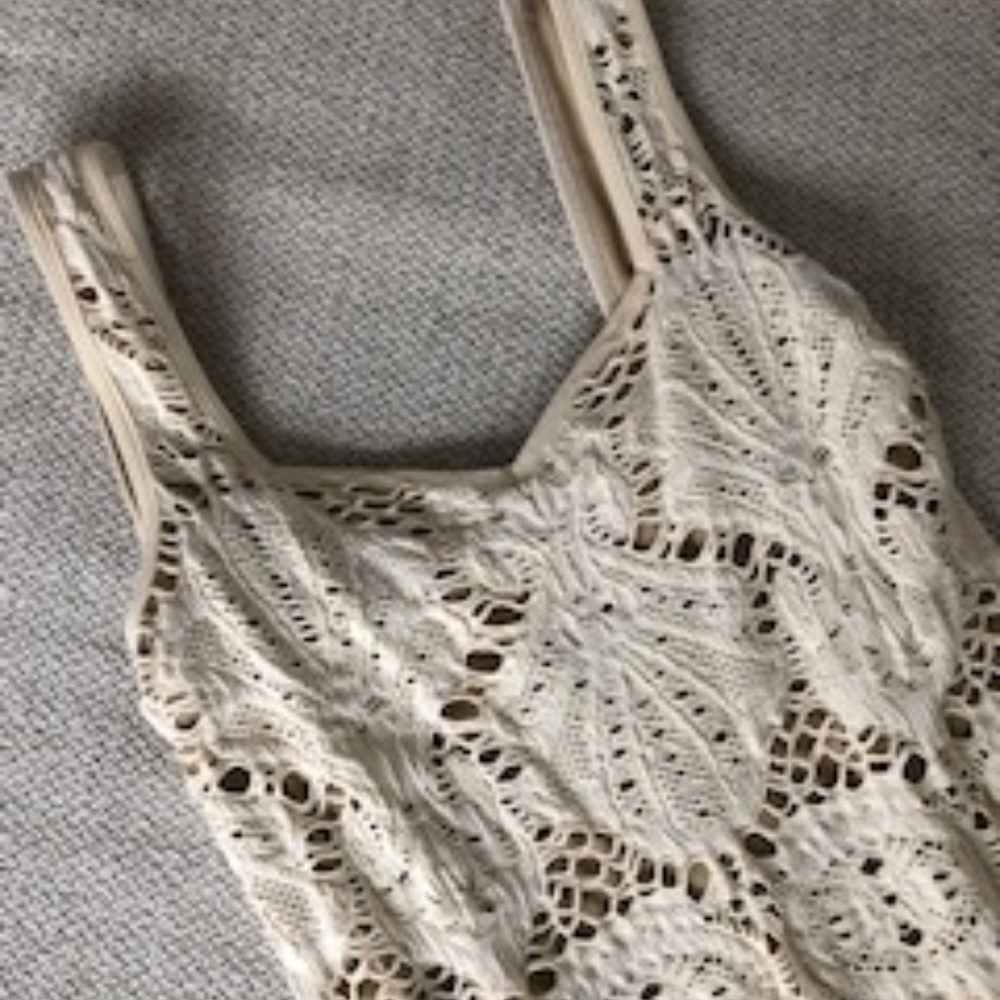 Intimately Lace Spandex Ivory Dress size M/L